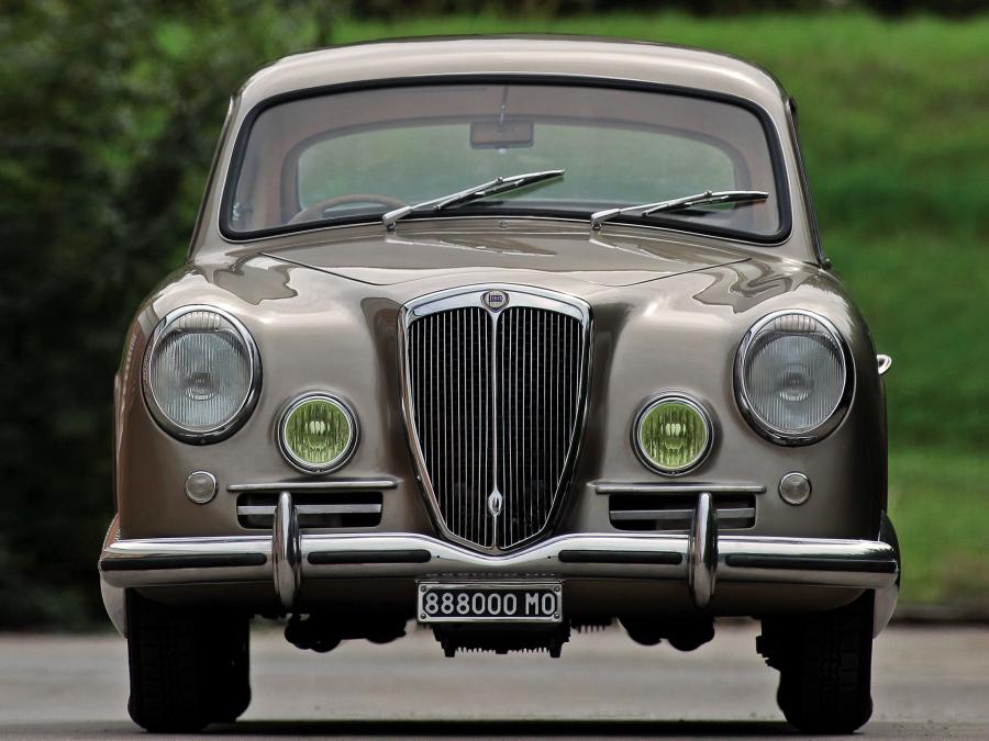  Lancia Aurelia GT 1951 года  (фото 13 из 15)